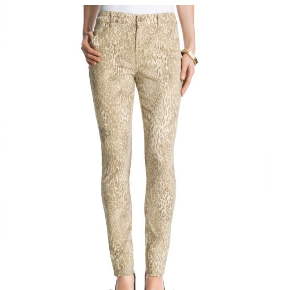 CHICO’S The Platinum Leopard Print Shimmer Jean Jegging